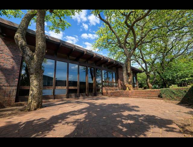 3 BEDROOM HOUSE FOR SALE IN MUCKLENEUK